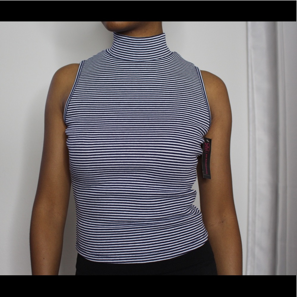Striped Cropped Tops (2 for 1)
